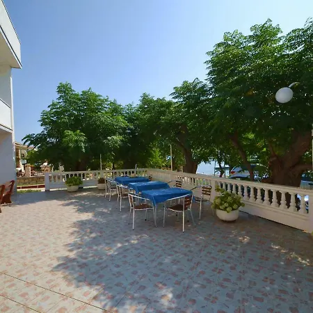 Travas-3 By Interhome * Barbat na Rabu